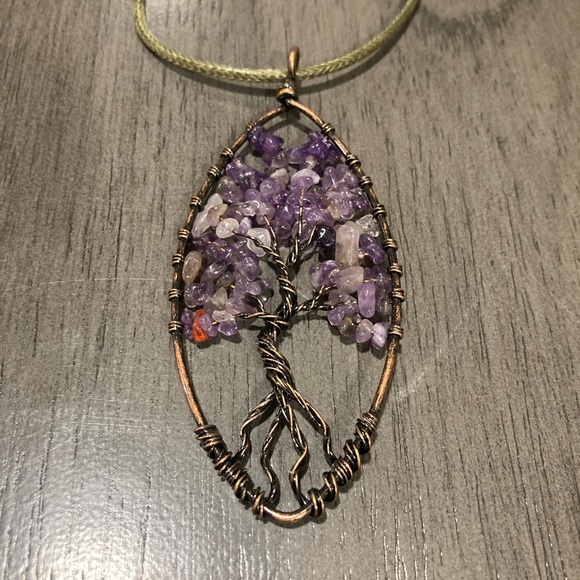 Crystal tree of growth woman’s necklace - Picture 1 of 3